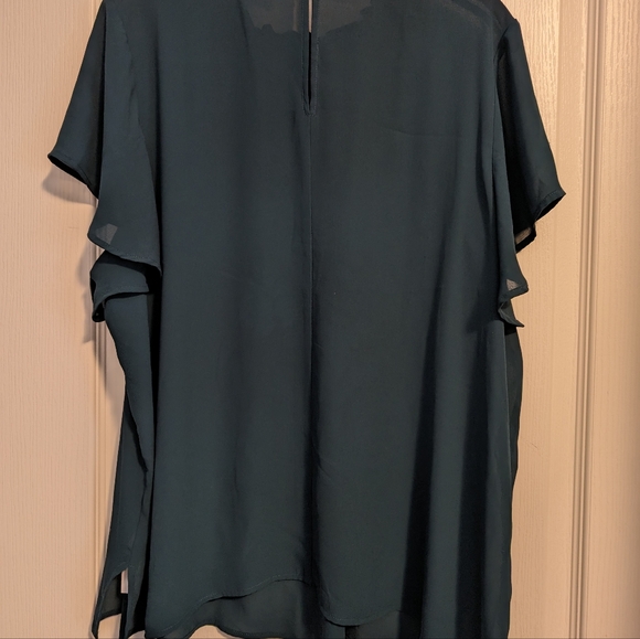 Eloquii Green short sleeve crepe blouse - Picture 3 of 3
